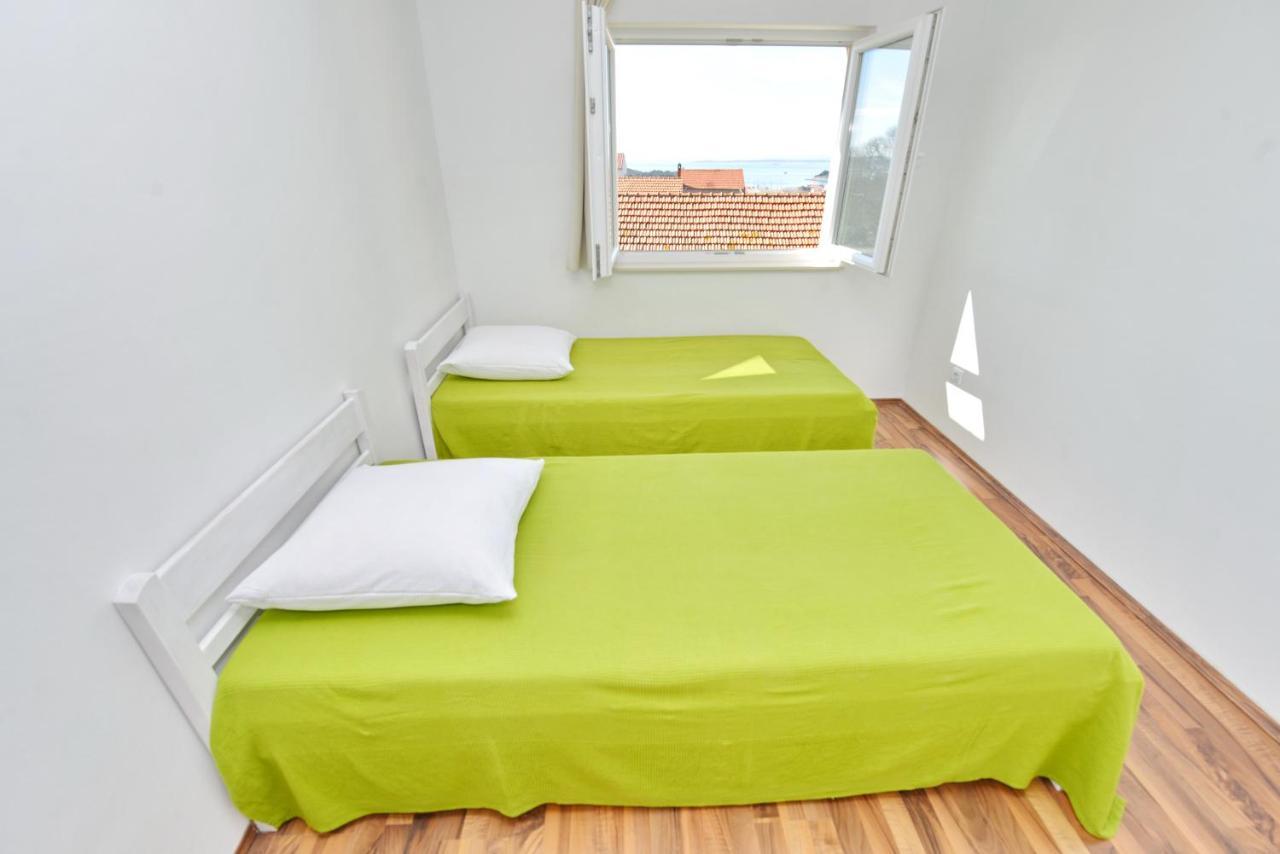Apartments Verita Pakoštane Eksteriør bilde