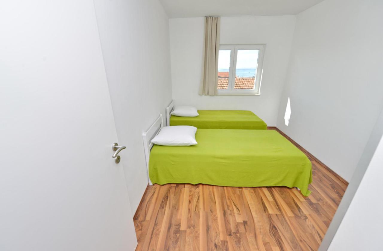 Apartments Verita Pakoštane Eksteriør bilde