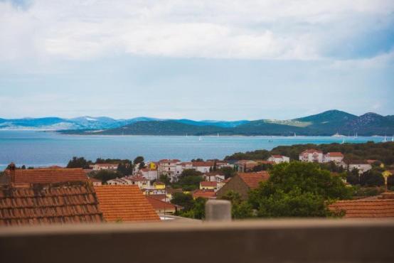 Apartments Verita Pakoštane Eksteriør bilde